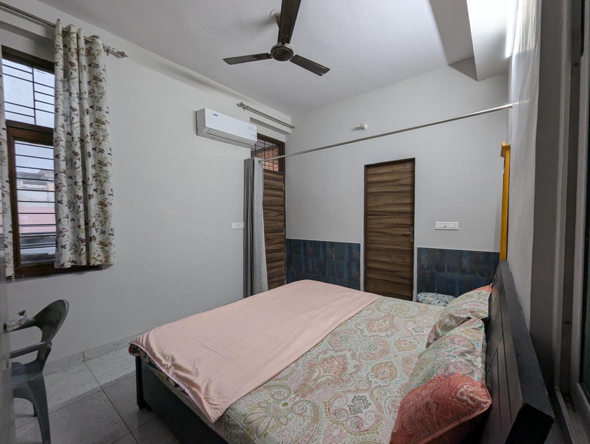 Jaisal Castle Homestay Джайпур Екстериор снимка