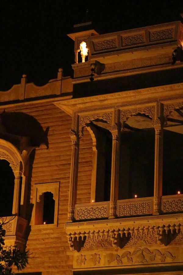 Jaisal Castle Homestay Джайпур Екстериор снимка